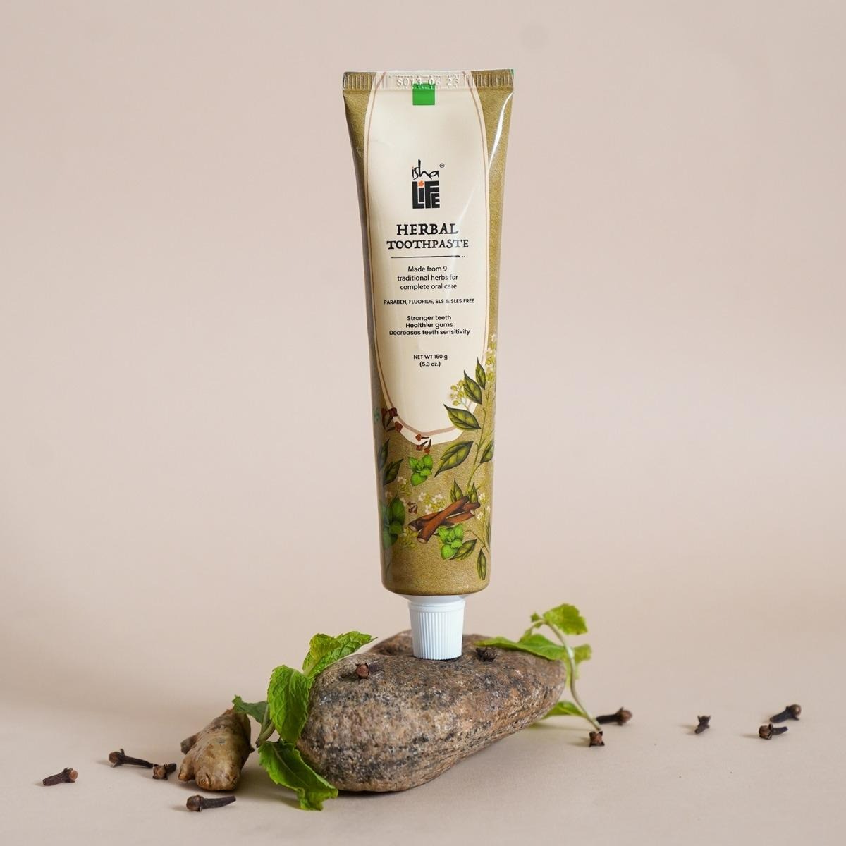 Isha Life Herbal Toothpaste - Indyancart