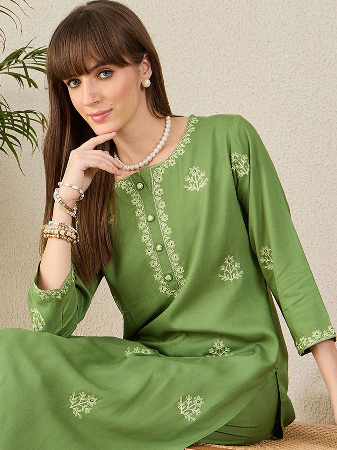 Indyancart IE Embroidered Notch Neck Tunic With Trouser