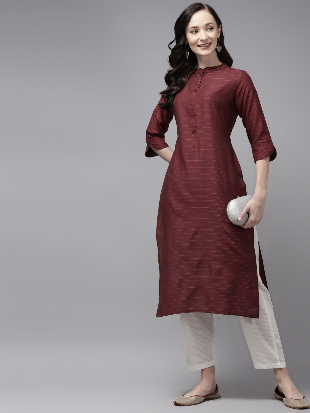 Indyancart IE Women Maroon Striped Straight Kurta
