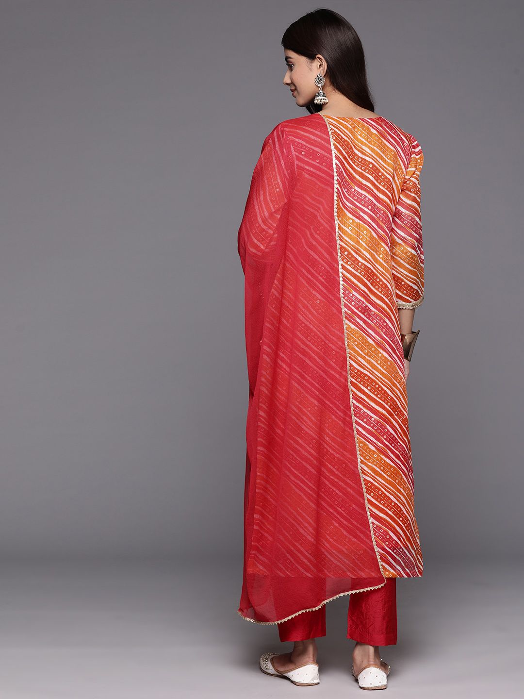 Indyancart VA Women's Leheriya Printed Regular Sequinned Kurta with Trousers & With Dupatta