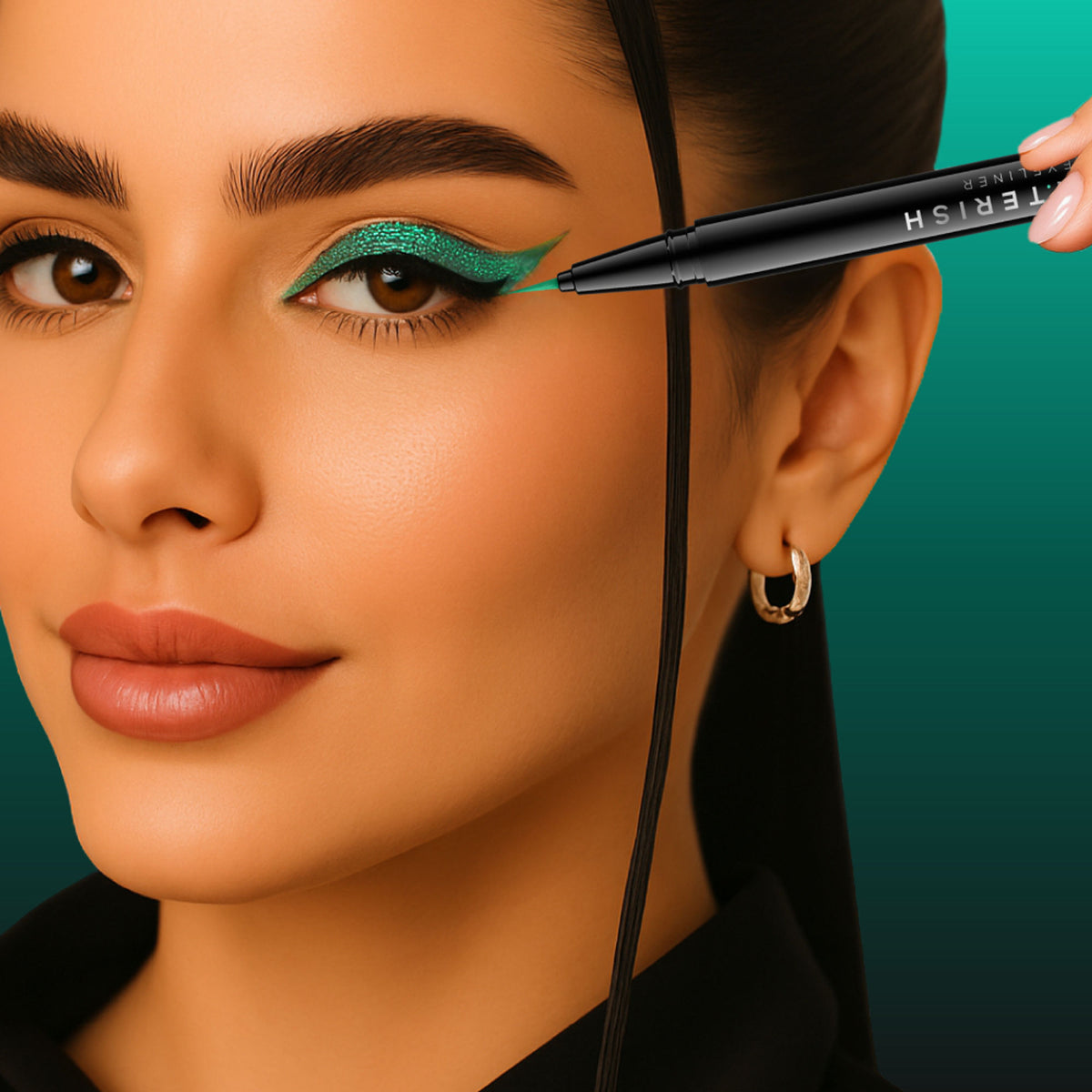 RENEE Glitterish Eyeliner - 05 Golden - 04 Green