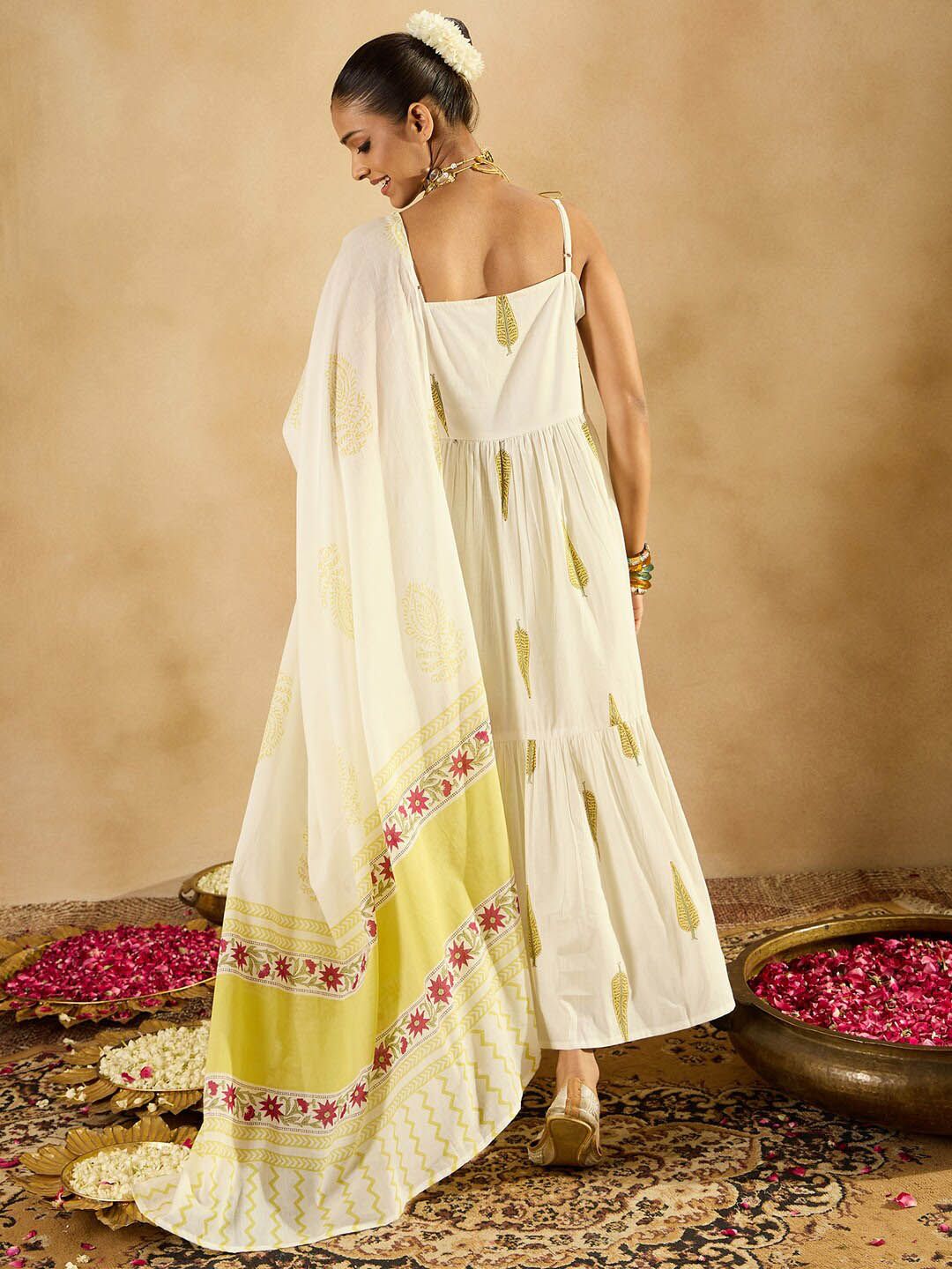 Dhiyona IE Ethnic Motifs Printed Tiered Pure Cotton A-Line Kurta With Trousers & Dupatta