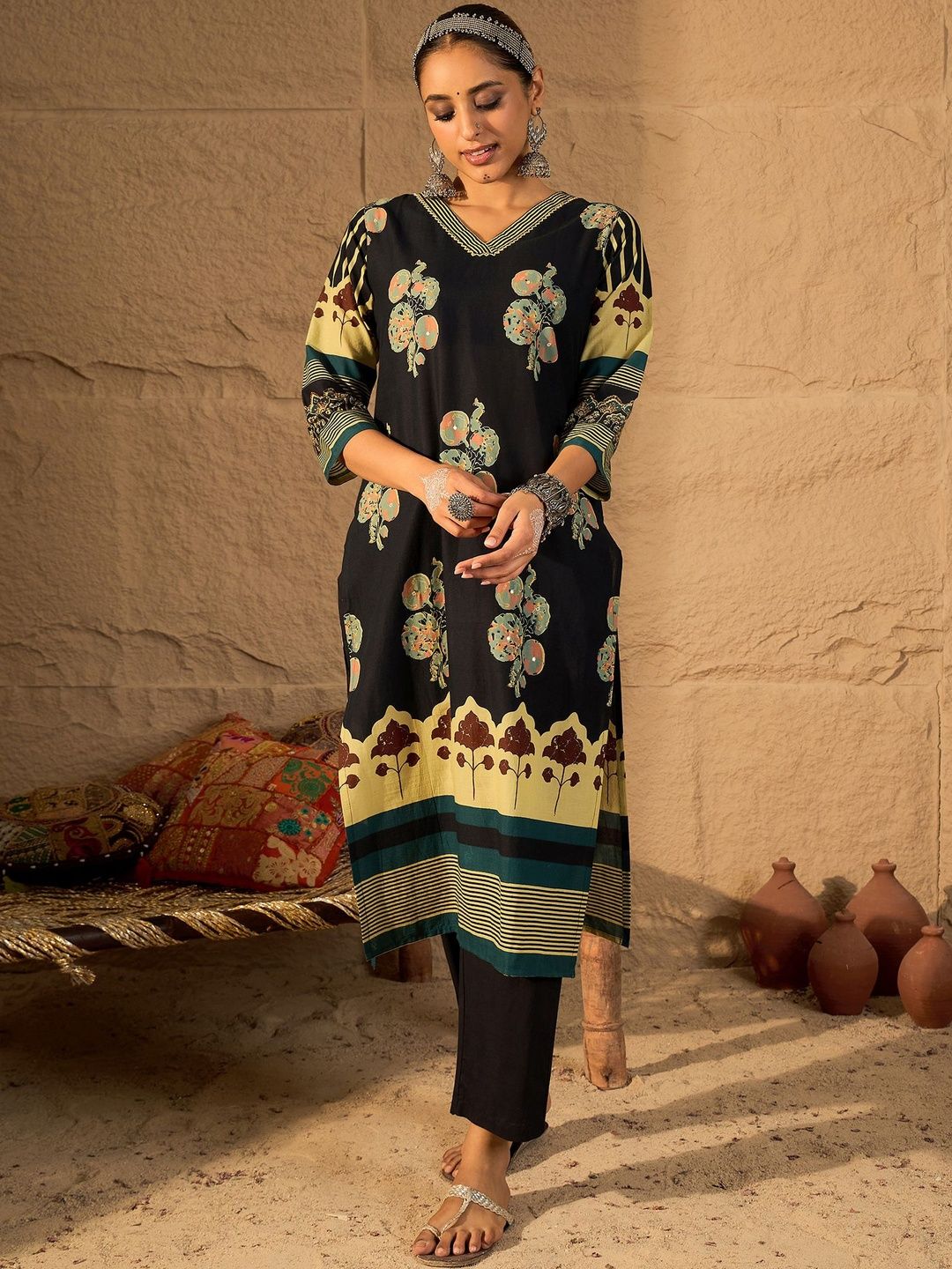 Women Ethnic Motifs Printed Regular Pure Cotton Kurta with Trousers & With Dupatta