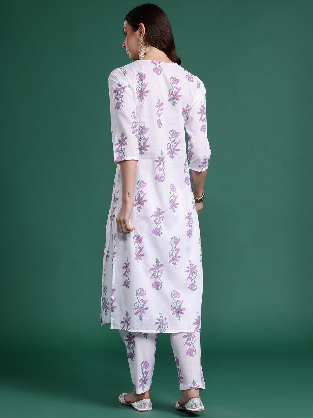 Indyancart IE Floral Printed Pure Cotton Kurta with Trousers