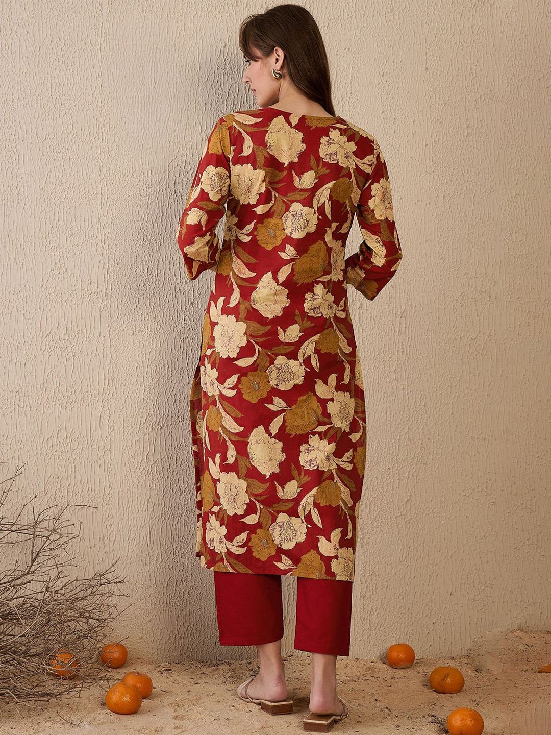 Dhiyona IE Women Floral Printed Kurta