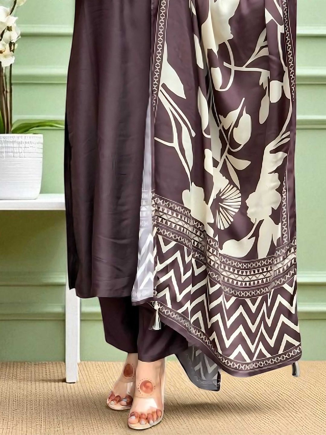 Indyancart SN Women's SangriaFloral Floral Printed Yoke Or Border Straight Kurta With Trouser And Dupatta
