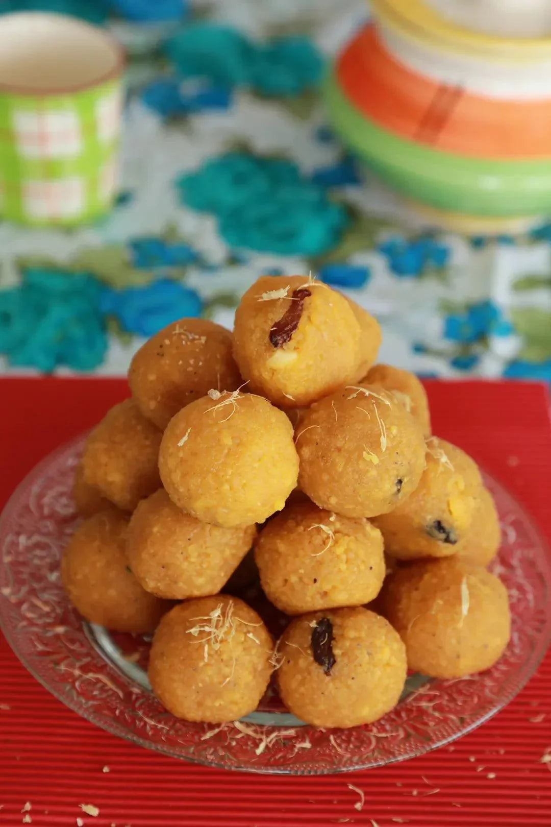 Sattur Mittai Kadai Motichur Laddu