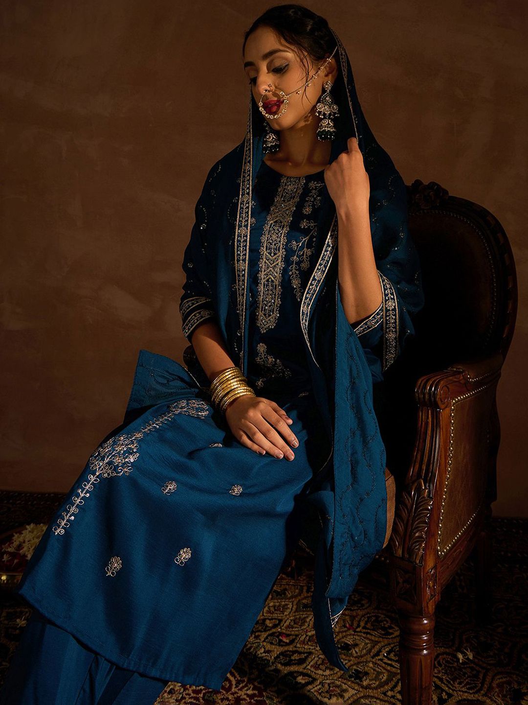 Indyancart IE Ethnic Motifs Embroidered Thread Work Straight Kurta With Trousers & Dupatta