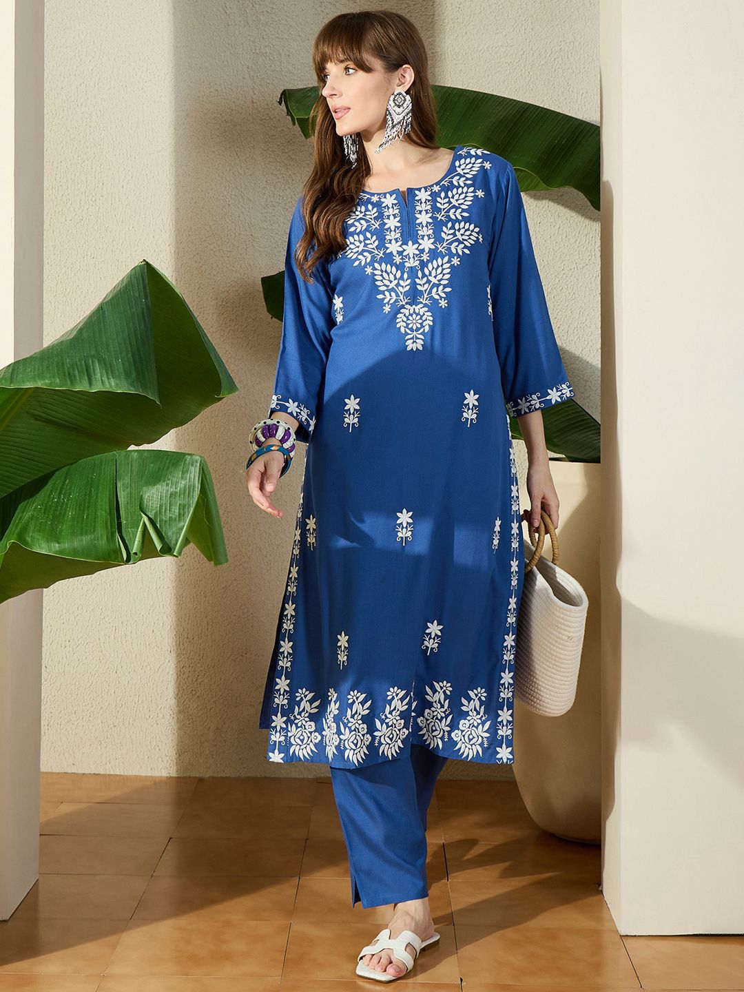 Indyancart IE Embroidered Round Neck Tunic With Trousers