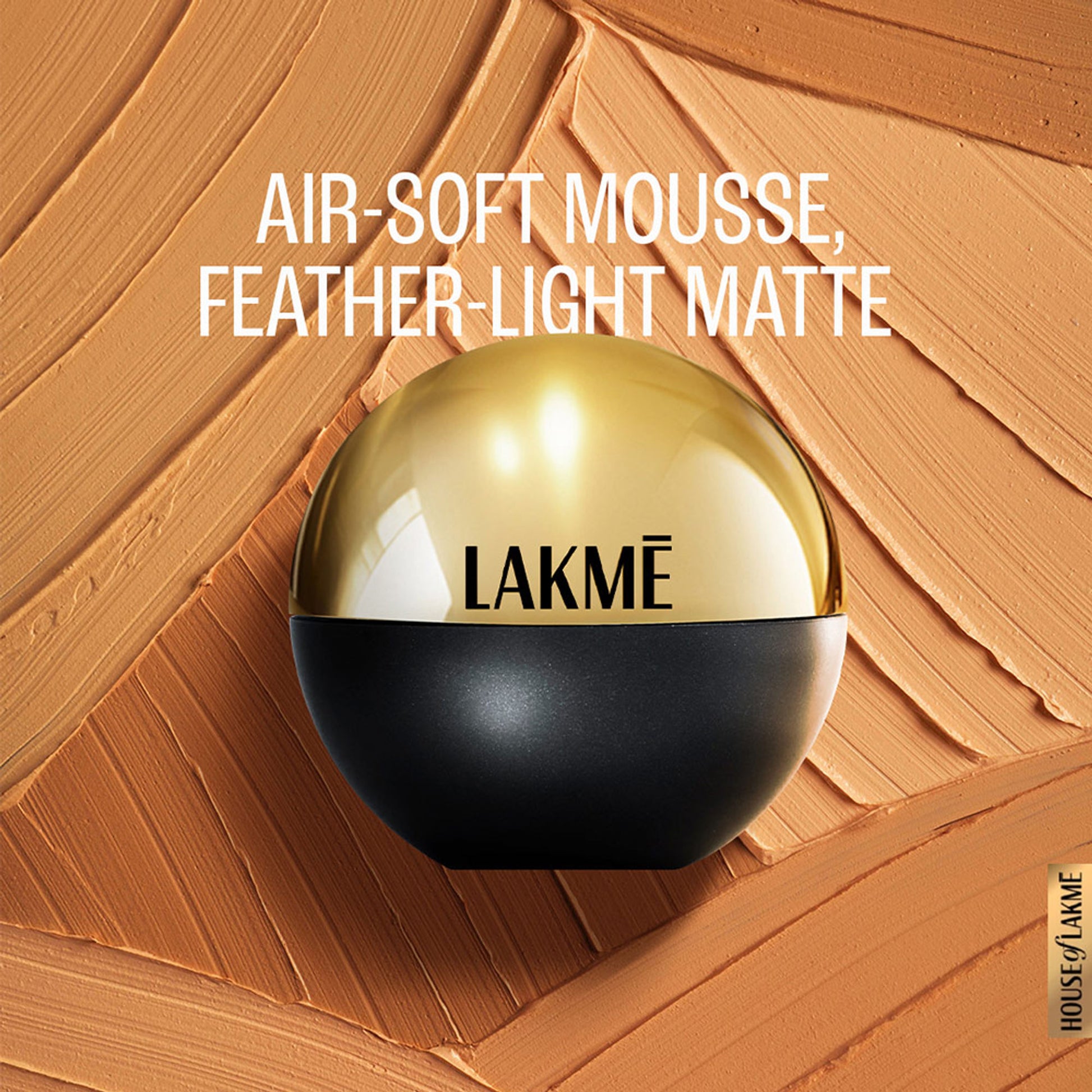 Lakme Xtraordin-Airy Mattereal Mousse Foundation, Matte Finish, With SPF8 - Almond Honey 06