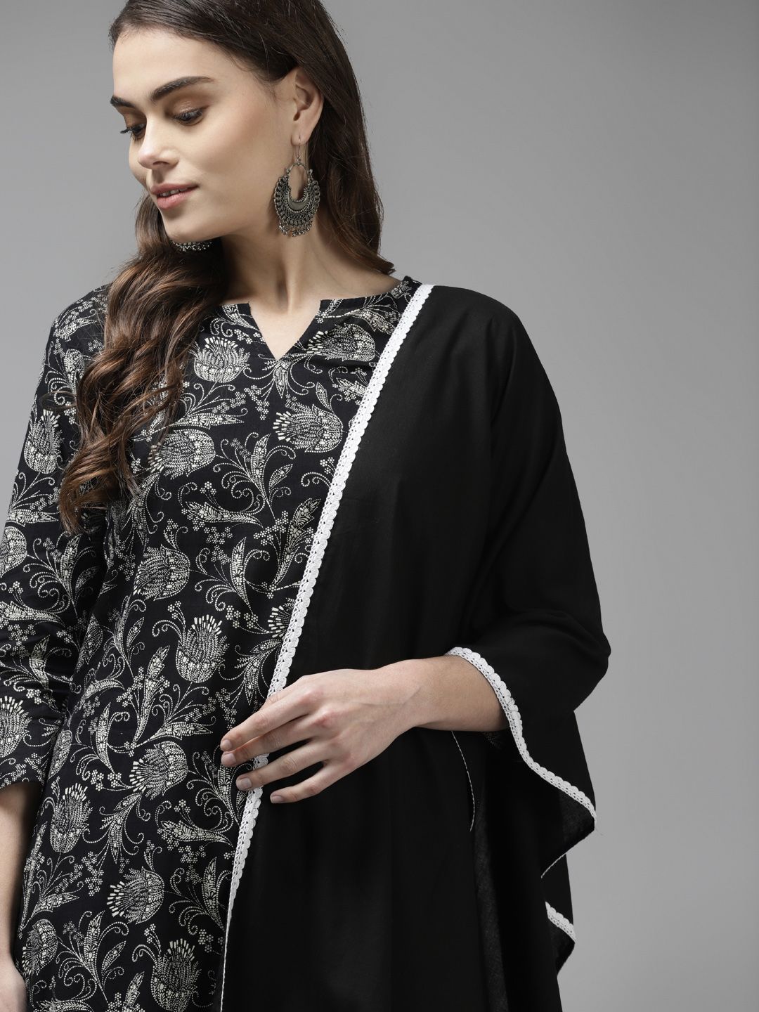 Women Black Ethnic Motifs Printed Kurta with Trousers & Dupatta