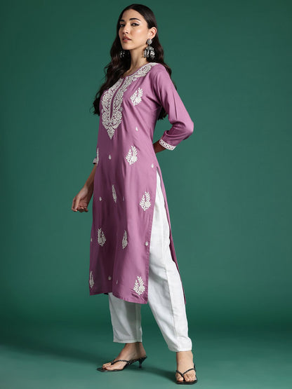 Indyancart IE Ethnic Motifs Embroidered Thread Work Kurta