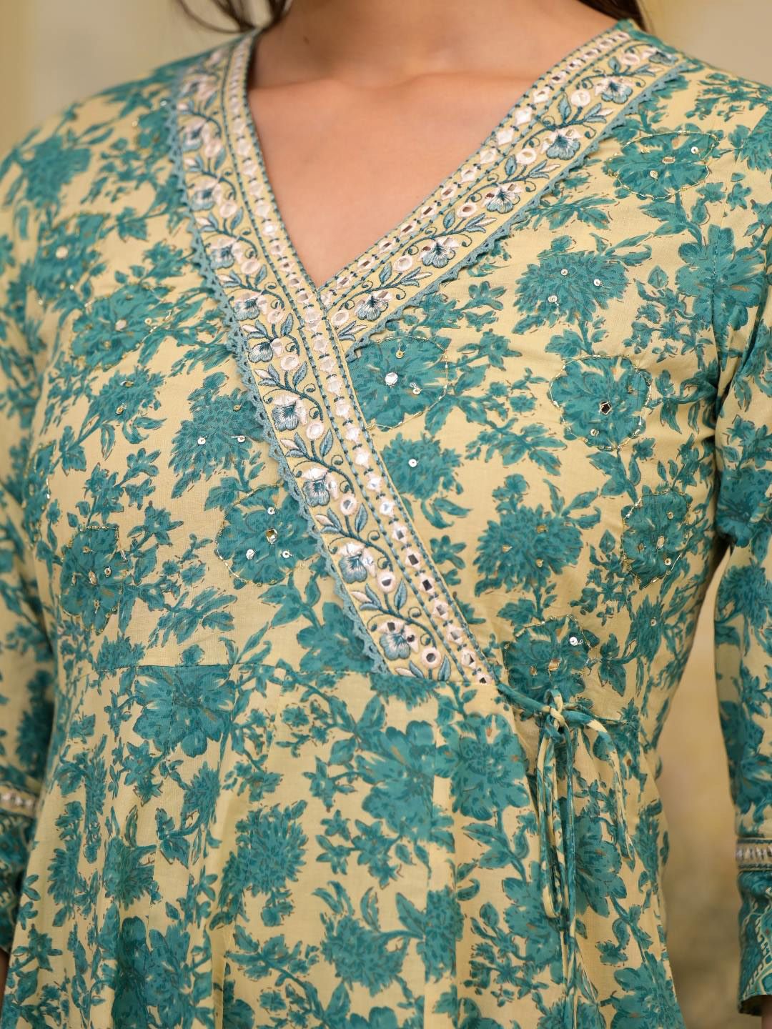 Indyancart VA Women'sEthnic Motifs Printed Mirror Work Pure Cotton Kurta with Trousers & Dupatta