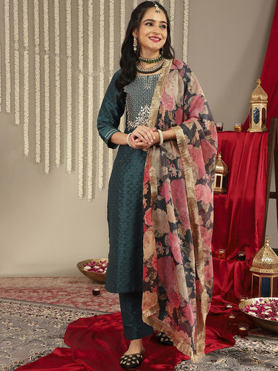 Indyancart VA Women's Green Ethnic Motifs Embroidered Gotta Patti Kurta with Trousers & With Dupatta