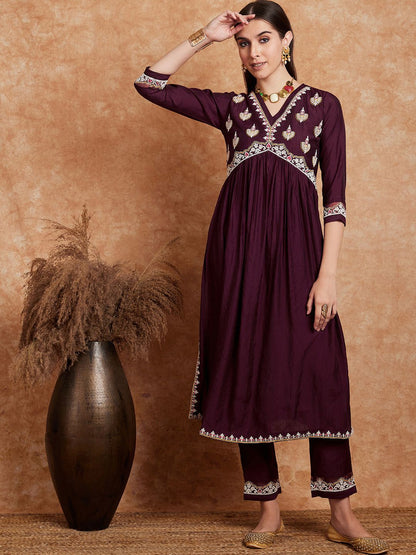 Indyancart SN Women's Alia Cut Ethnic Motifs Embroidered A-Line Kurta With Trouser