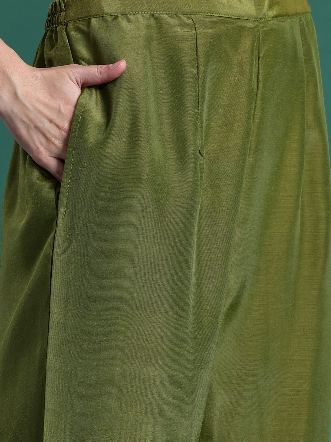 Indyancart IE Ethnic Motifs Kurta with Trousers & Dupatta