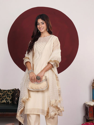 Indyancart VA Women'sFloral Yoke Design Round Neck Regular Kurta With Palazzo With Dupatta