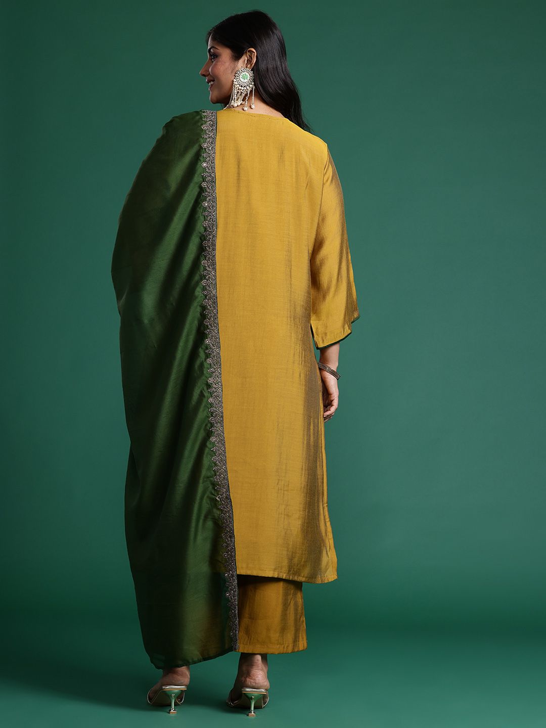 Indyancart Women's Plus Size Ethnic Motifs Embroidered Zari Kurta with Trousers & Dupatta