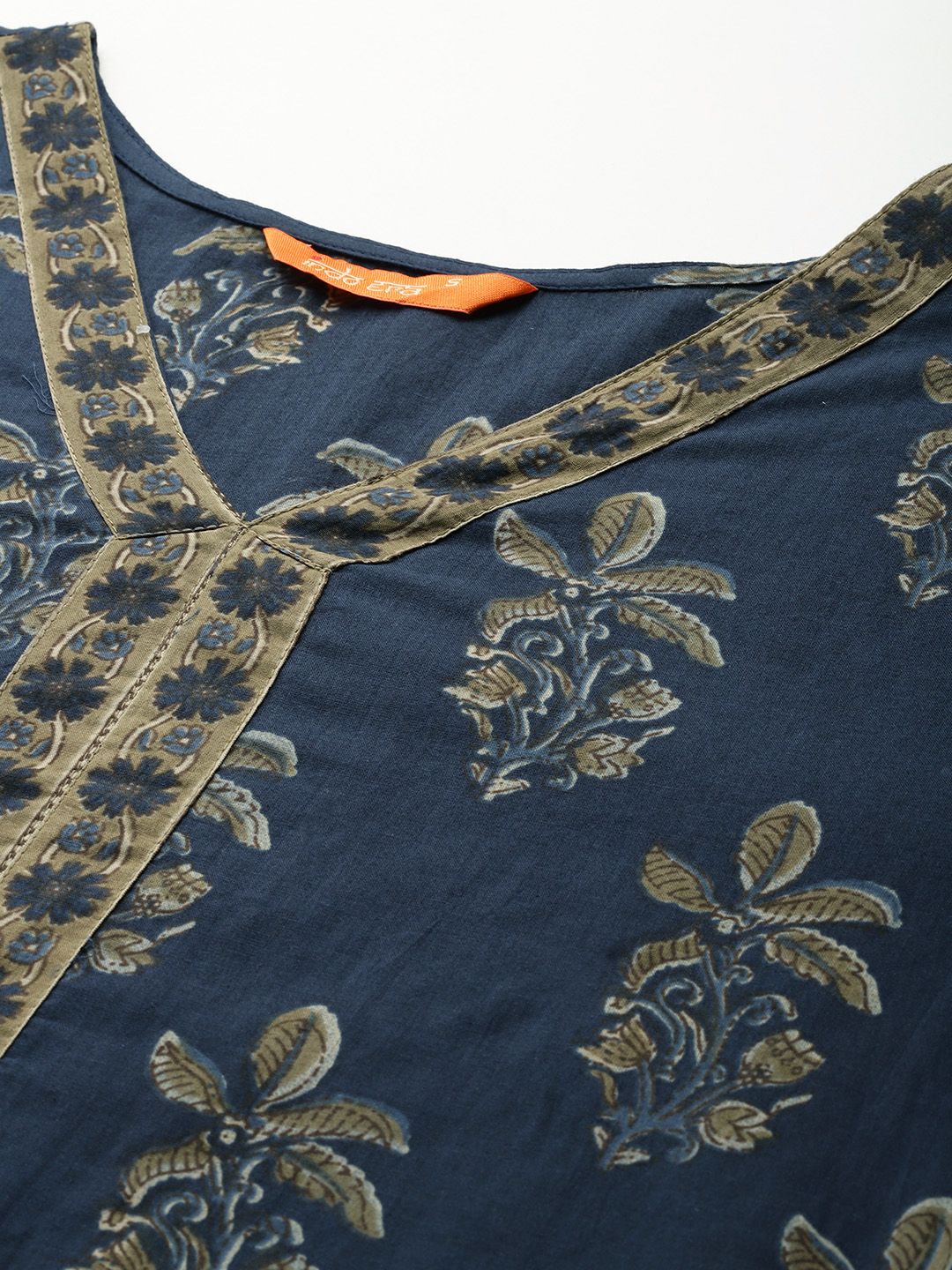 Dhiyona IE Floral Printed Pure Cotton Kurta With Trousers & Dupatta