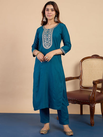 Indyancart VV Teal Elegant Embroidered Kurta Pant Set for Women