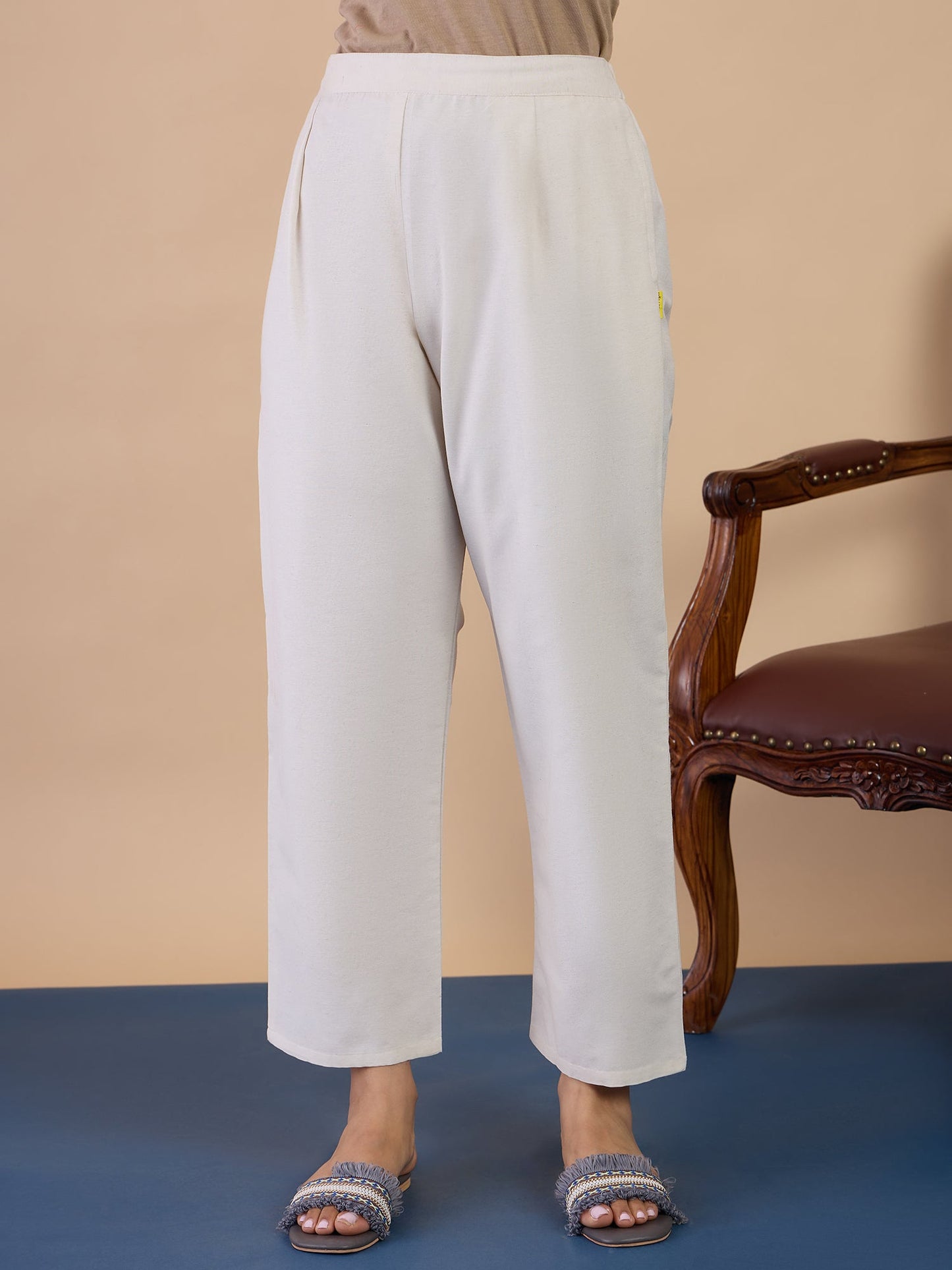 Dhiyona VV Off-white Women's Designer Kurta Pant Set Premium Pattern