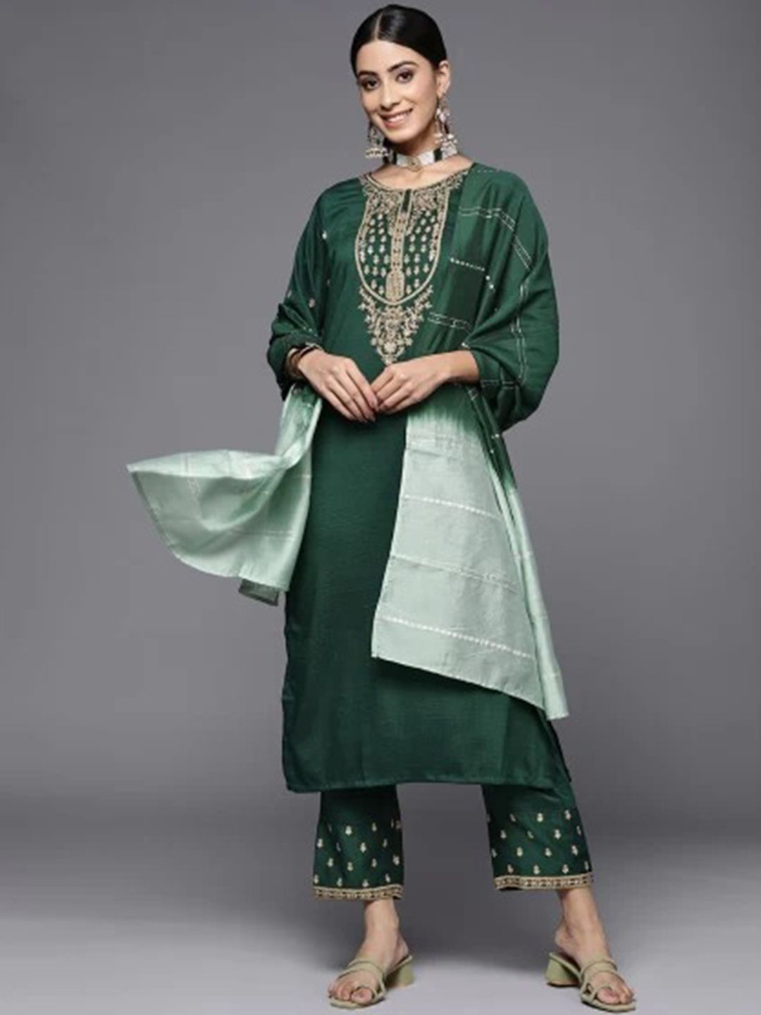 Dhiyona VA Women's Floral Embroidered Gotta Patti Pure Cotton Kurta with Trousers & Dupatta