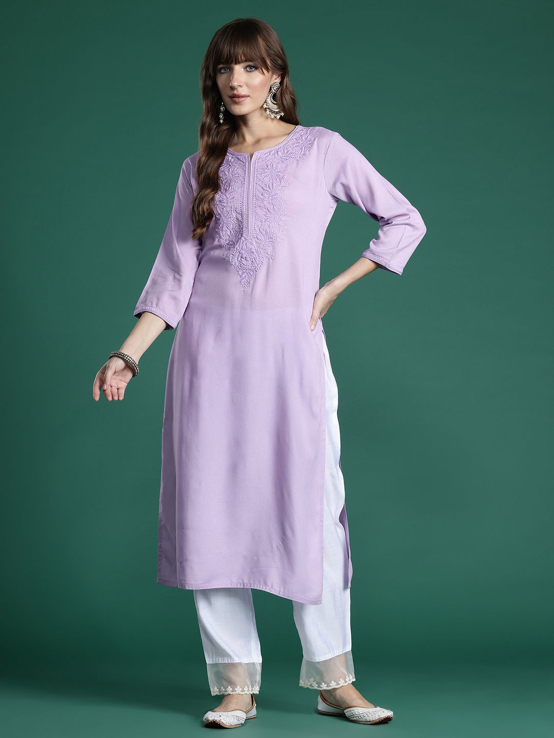 Indyancart IE Floral Embroidered Thread Work Kurta