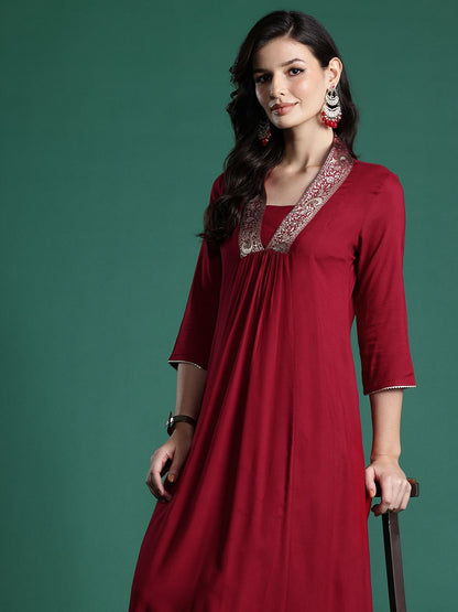 Indyancart IE Ethnic Motifs Zari Pleated Kurta with Trousers