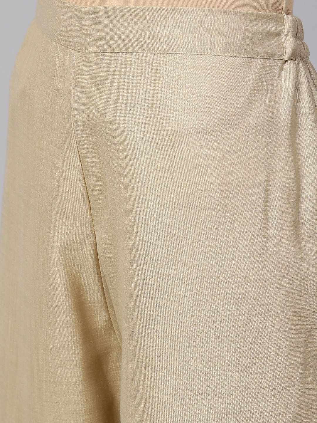 Dhiyona IE Muted Hazelnut Geometric Yoke Kurta Set