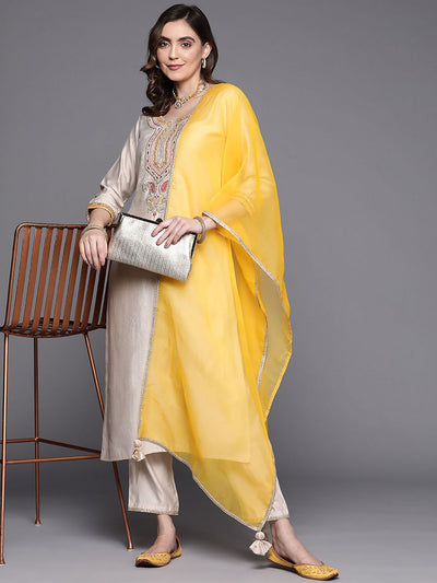 Indyancart IE Embroidered Round Neck Three-Quarter Sleeves Sequinned Liva Kurta Set