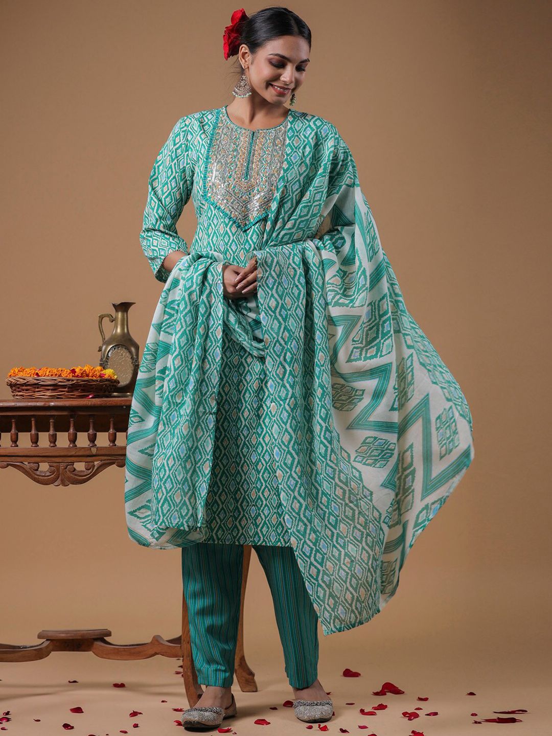 Indyancart IE Geometric Printed Sequined Pure Cotton Straight Kurta With Trouser & Dupatta