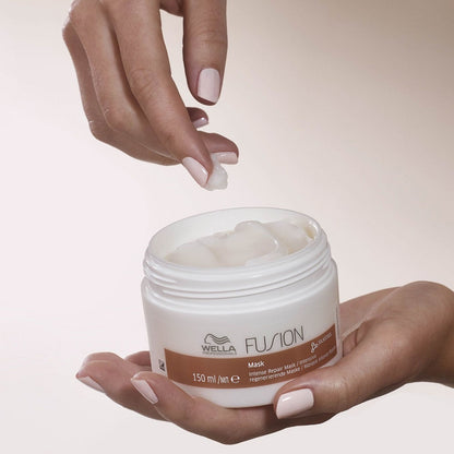 Wella Professionals Fusion Intense Repair Hair Mask for Frizzy & Damaged Hair with Silk Amino Acids