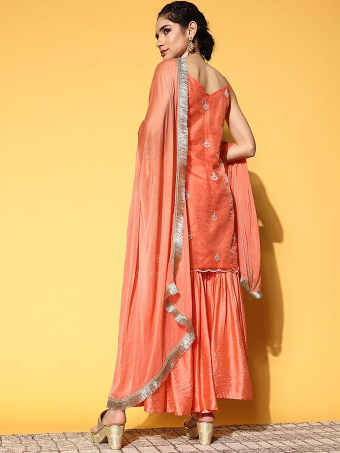 Indyancart VA Ethnic Motifs Embroidered Thread Work Kurta with Sharara & Dupatta
