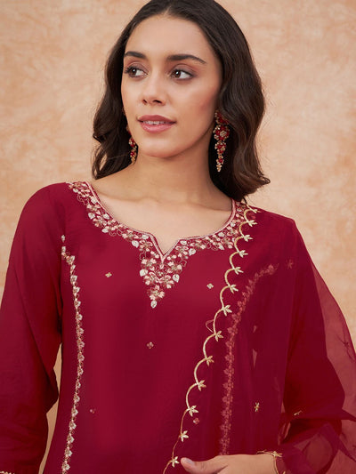 Indyancart SN Women's Maroon Floral Embroidered Straight Kurta With Trousers & Dupatta