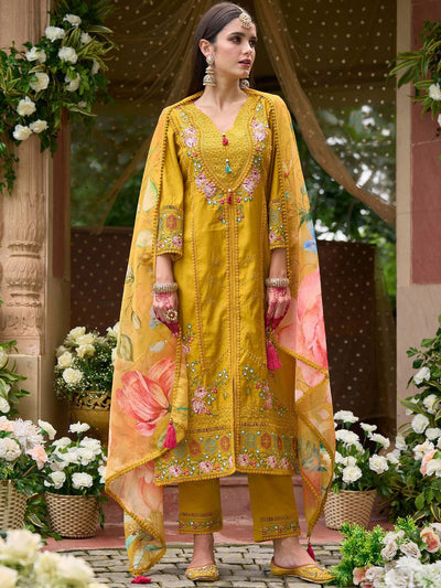 Indyancart IE Women Floral Embroidered Panelled Thread Work Kurta with Trousers & With Dupatta