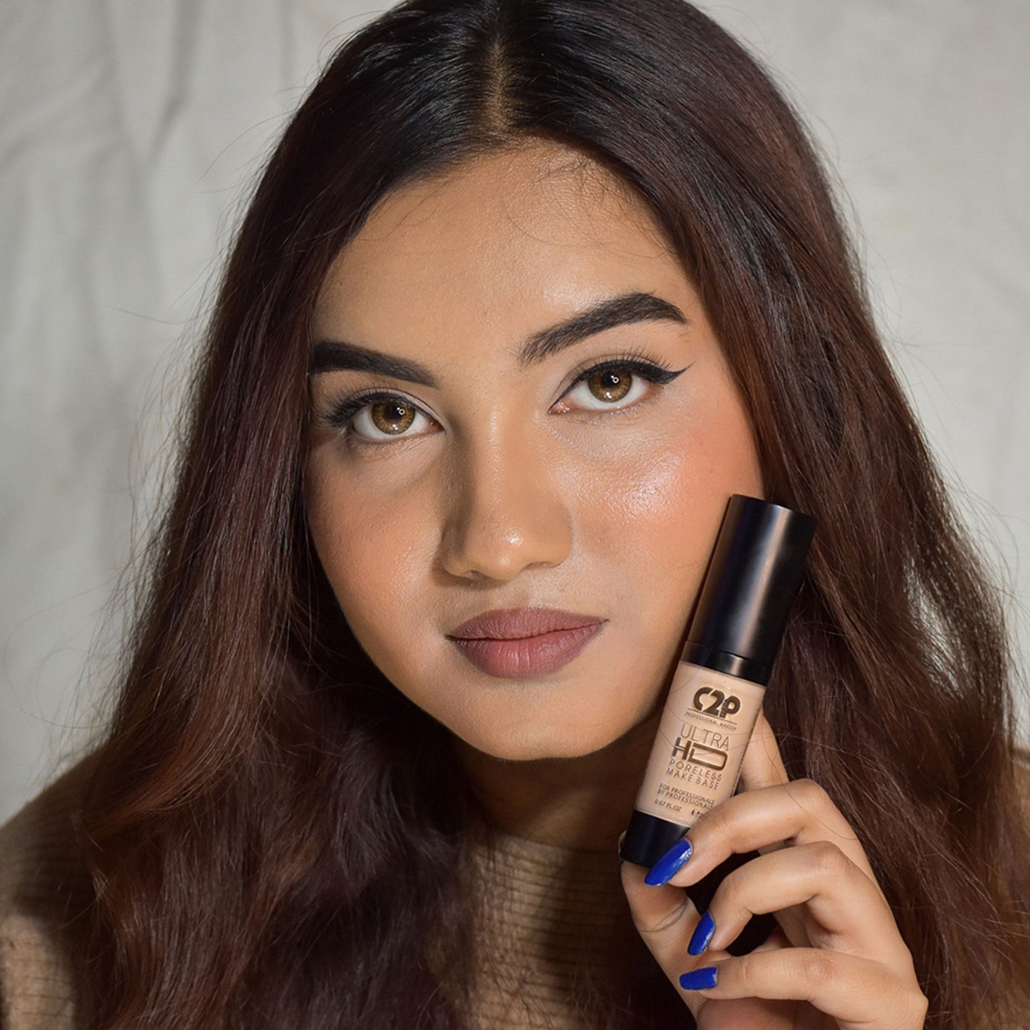 C2P Pro Ultra HD Poreless Peach Matte Highlighting Pre Base Primer Absorbs Oil and Hydrates Skin