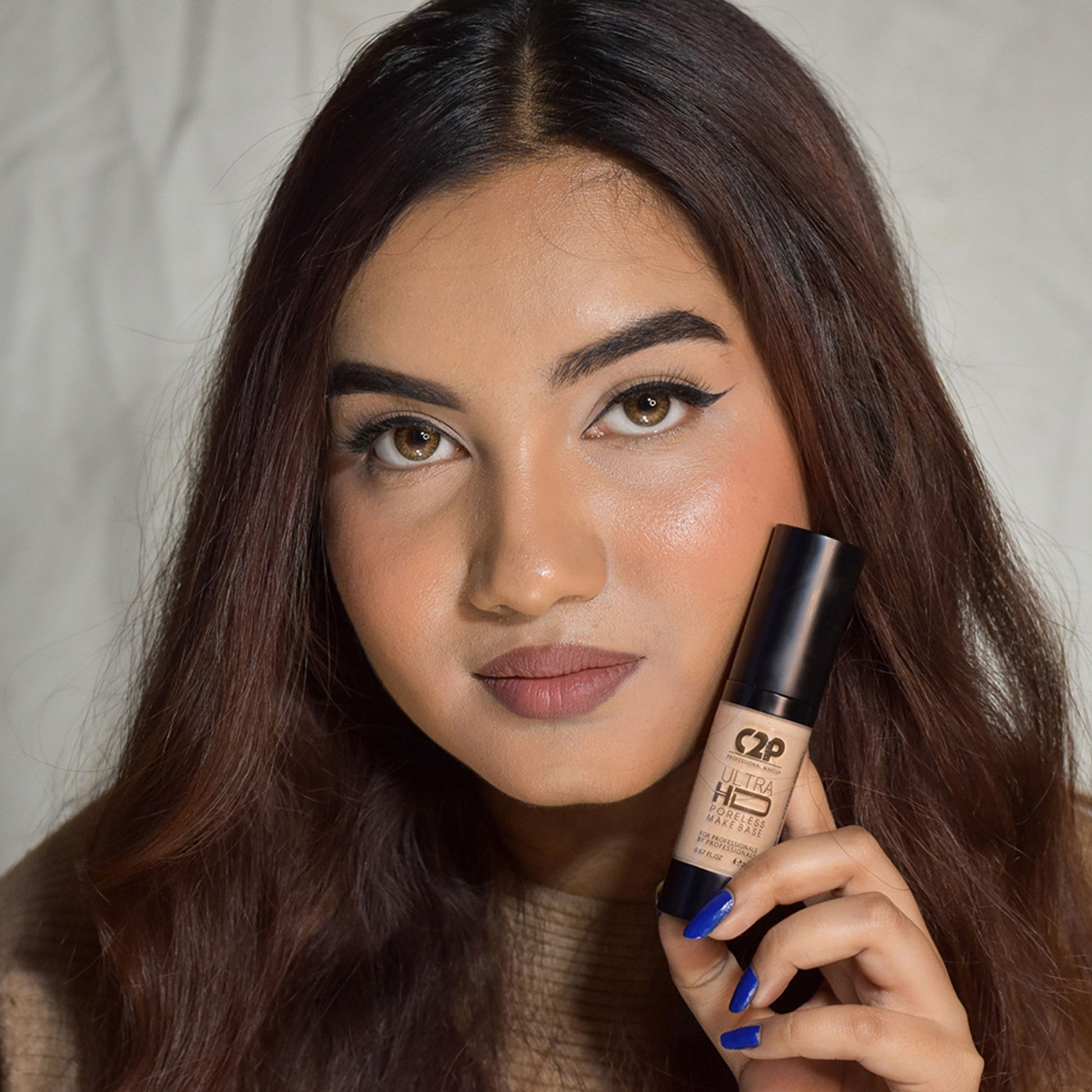 C2P Pro Ultra HD Poreless Peach Matte Highlighting Pre Base Primer Absorbs Oil and Hydrates Skin
