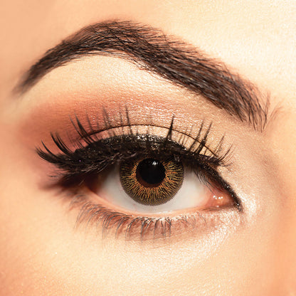 C2P Pro Blue Moon 191 loose eye shadow pigment with shimmering blue finish, suitable for face and body makeup application.
