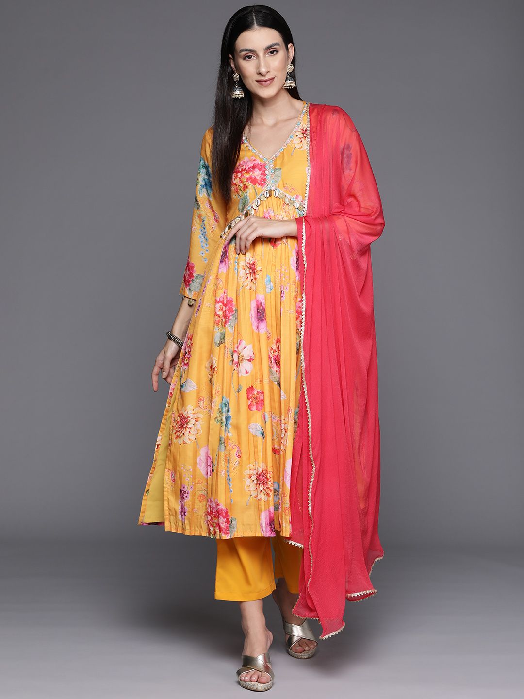 Indyancart VA Women's Floral Printed Empire Beads and Stones Kurta with Trousers & With Dupatta