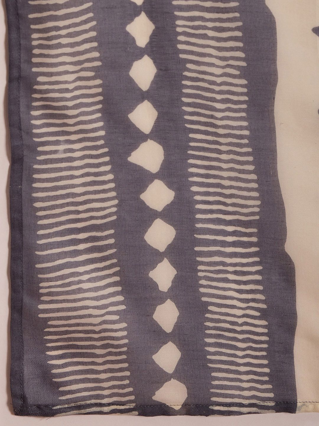 Indyancart IE Floral Printed Pure Cotton Straight Kurta with Trousers & Dupatta