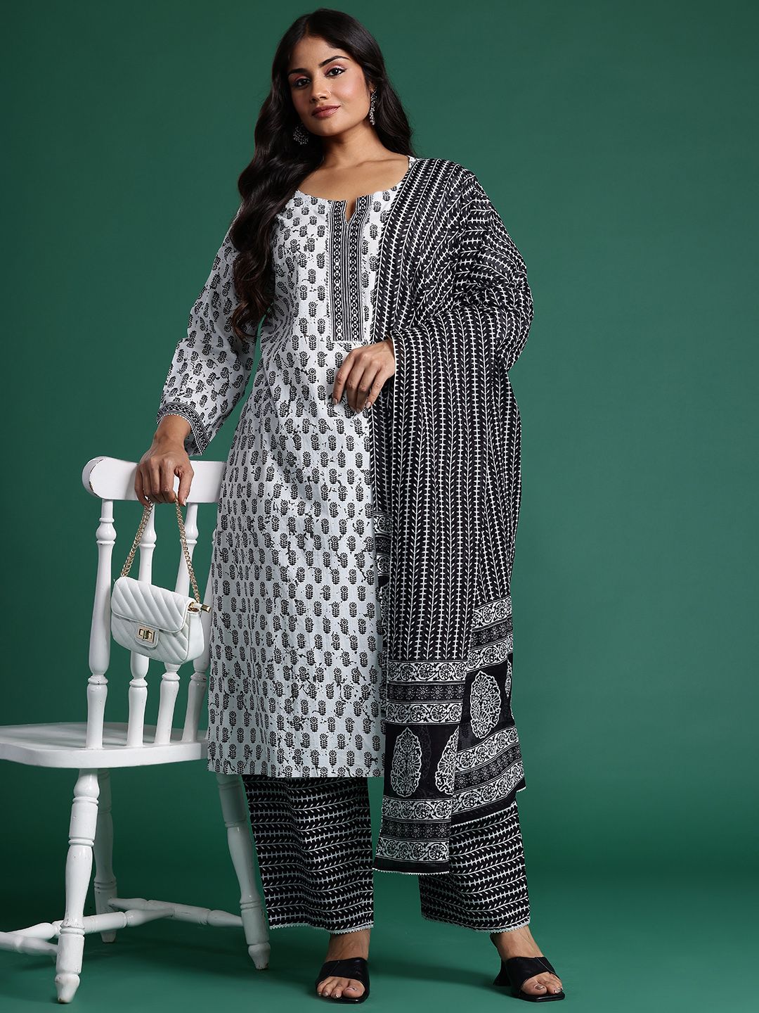 Indyancart Women's Floral Printed Kurta with Trousers & Dupatta