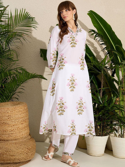 Indyancart IE Women Printed A-Line Kurta With Pants Co-Ords