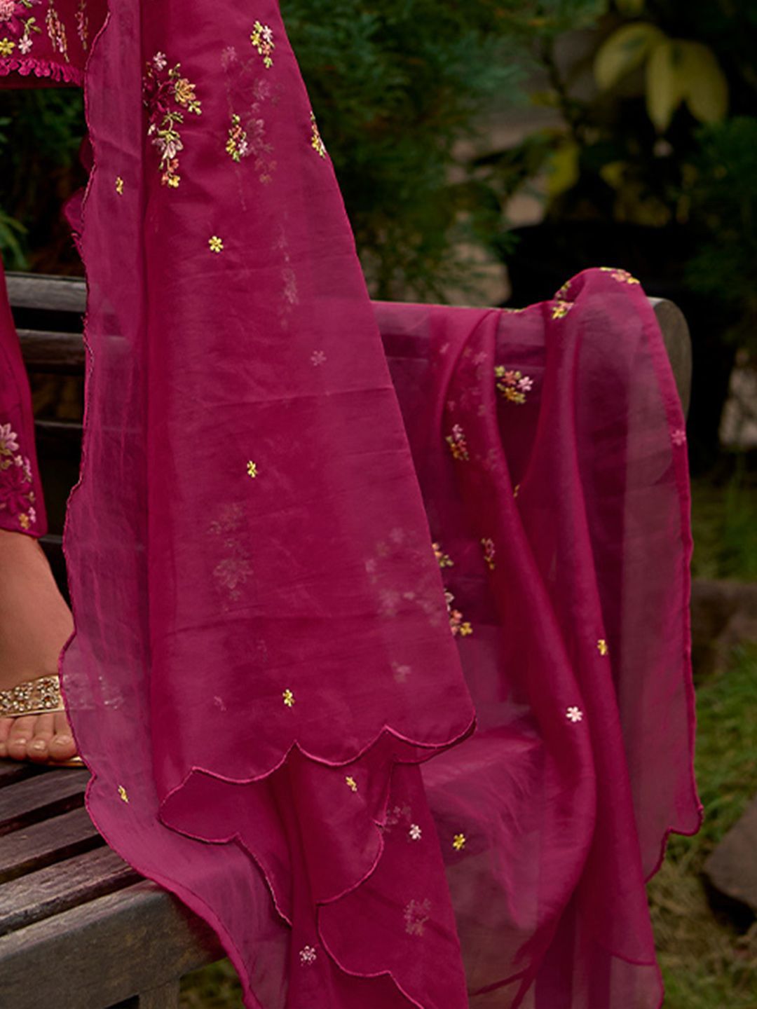 Women Floral Embroidered Panelled Sequinned Kurta with Trousers & With Dupatta
