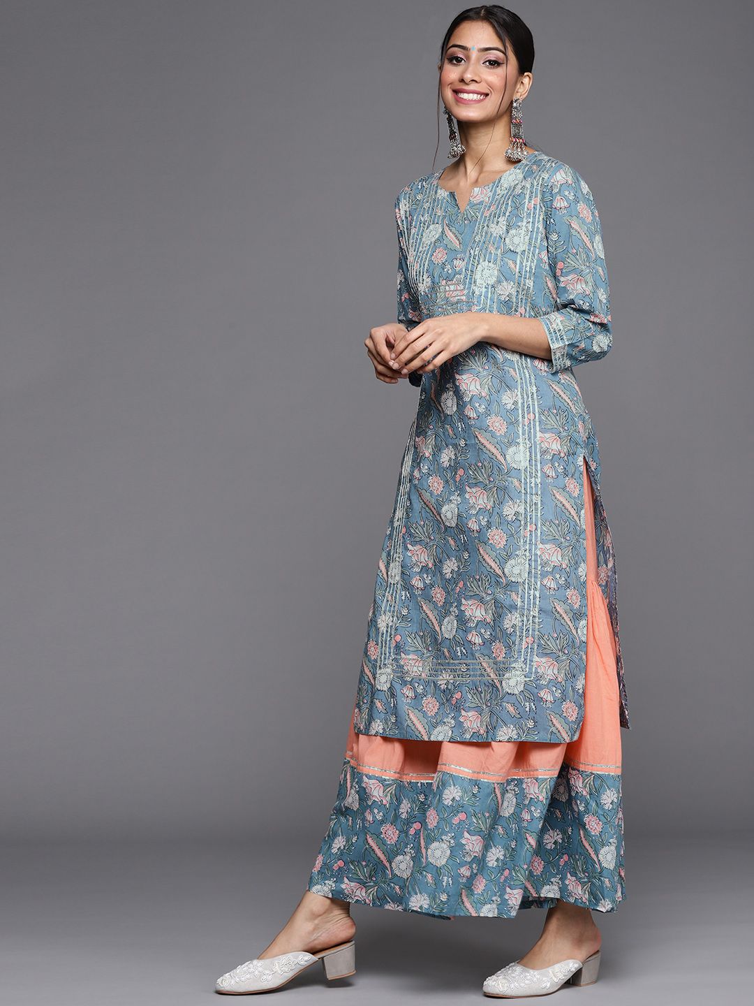 Indyancart VA Women's Blue Ethnic Motifs Printed Straight Kurta with Sharara & With Dupatta