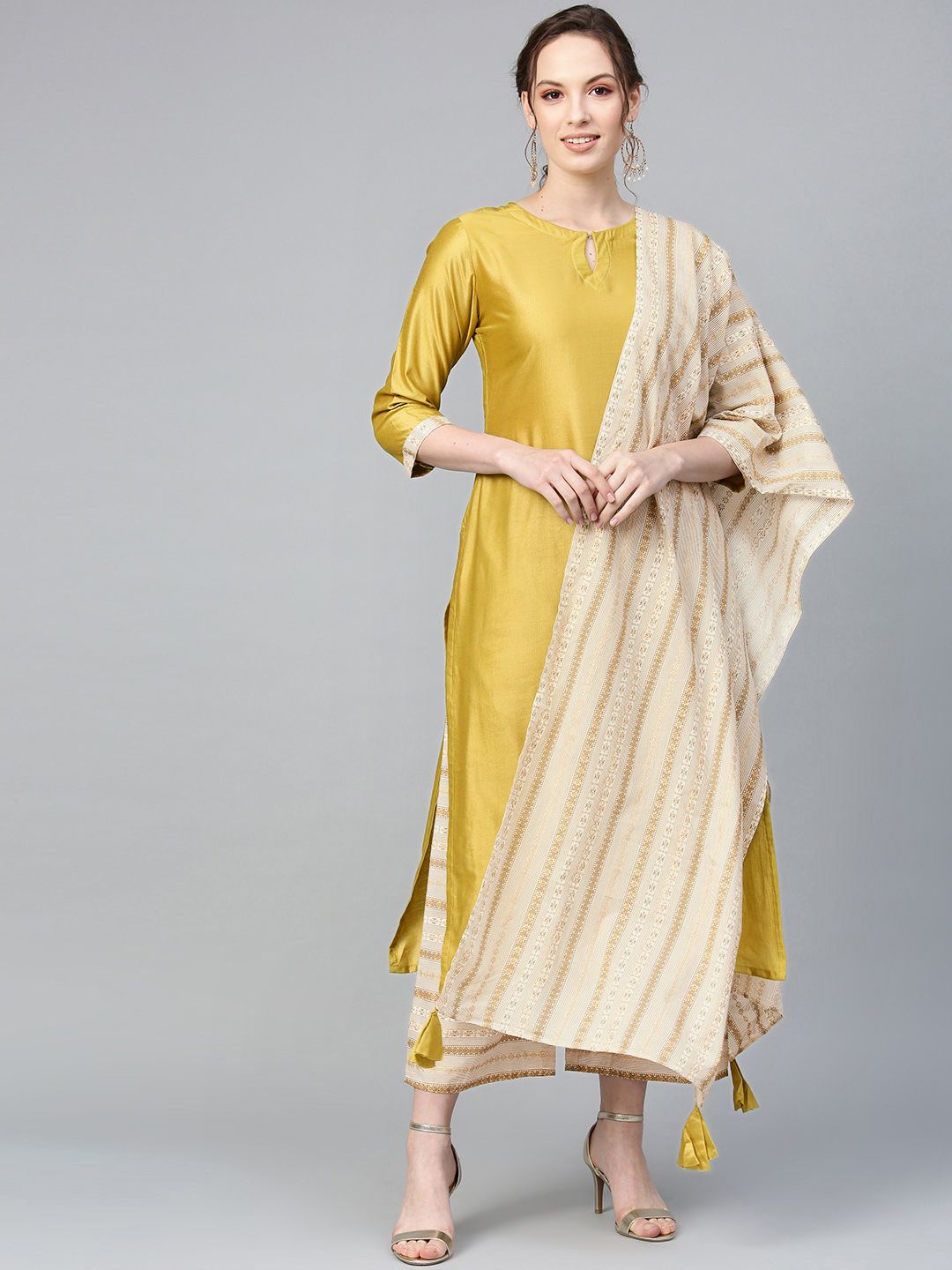 Dhiyona IE Muted Dandelion Ethnic Stripes Keyhole Kurta Set with Stole