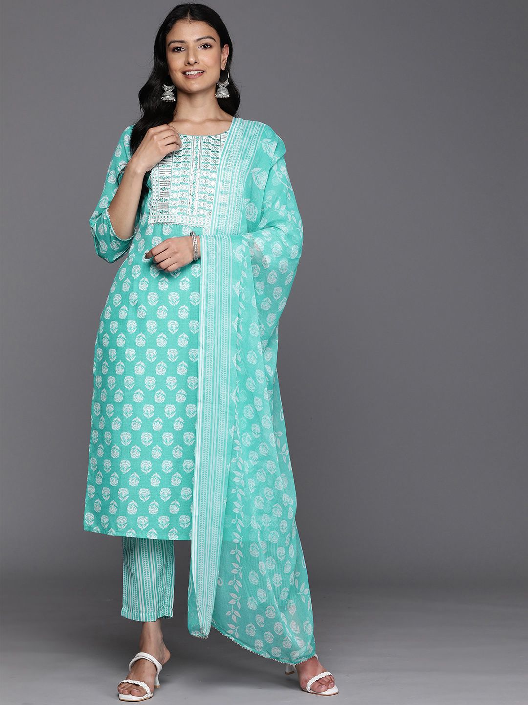 Floral Printed Regular Sequinned Pure Cotton Kurta With Trousers & Dupatta