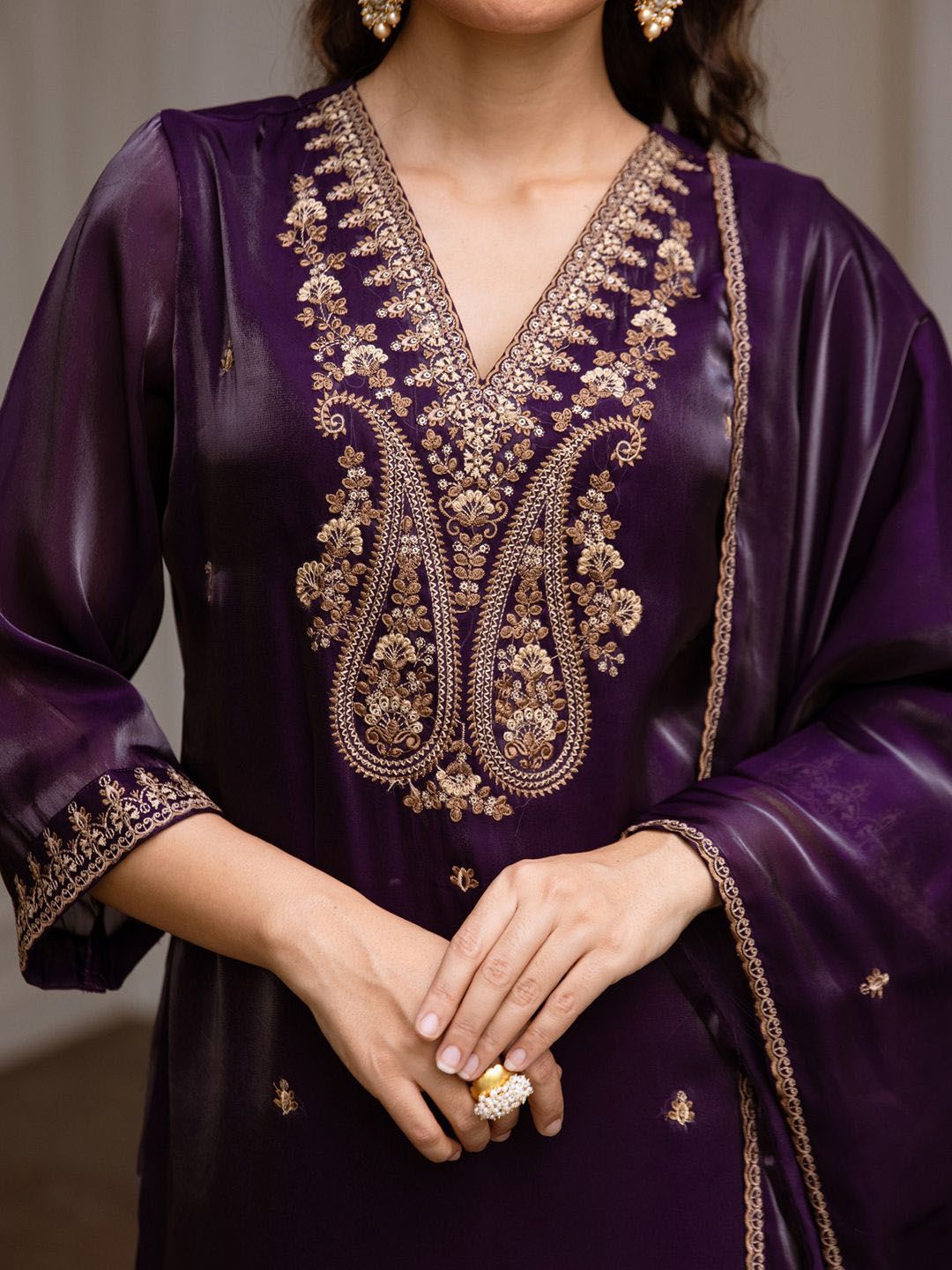 Women Ethnic Motifs Embroidered Regular Kurta with Trousers & With Dupatta