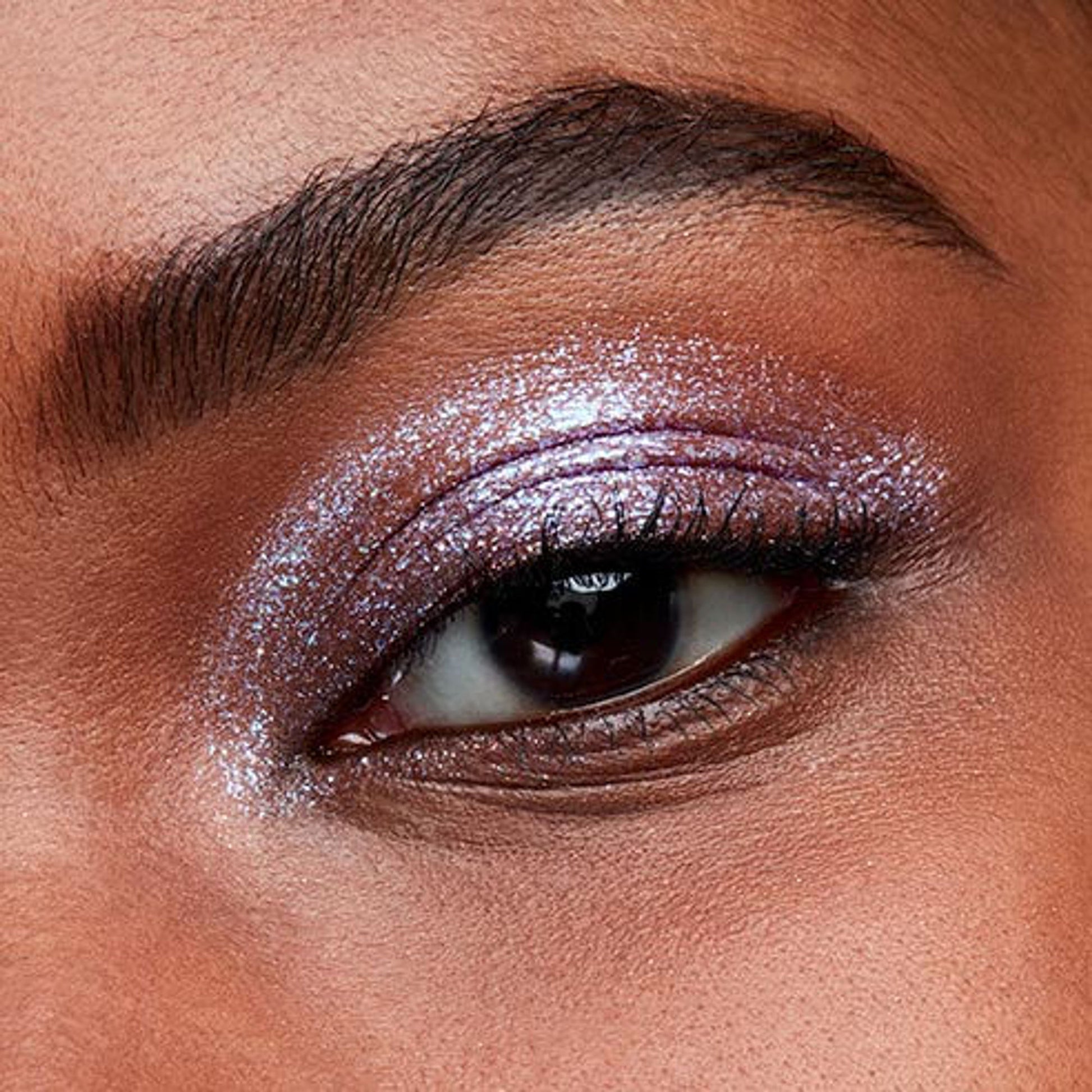 M.A.C Dazzleshadow Liquid - Diamond Crumbles