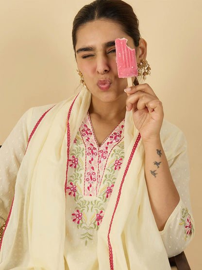 Women Floral Embroidered Pure Cotton Kurta with Trousers & With Dupatta