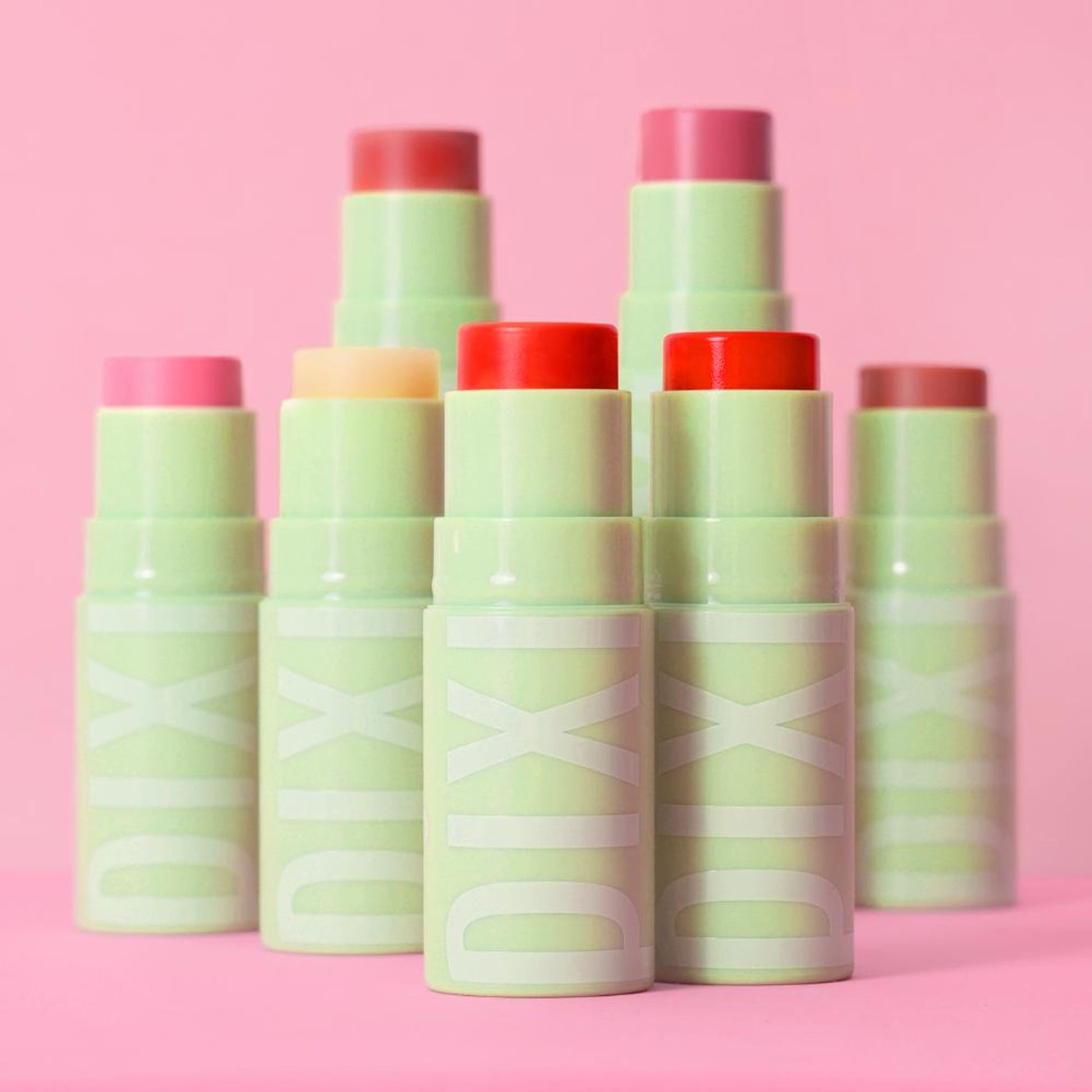 PIXI +Hydra Liptreat Tinted Lip Balm - Peach-Y
